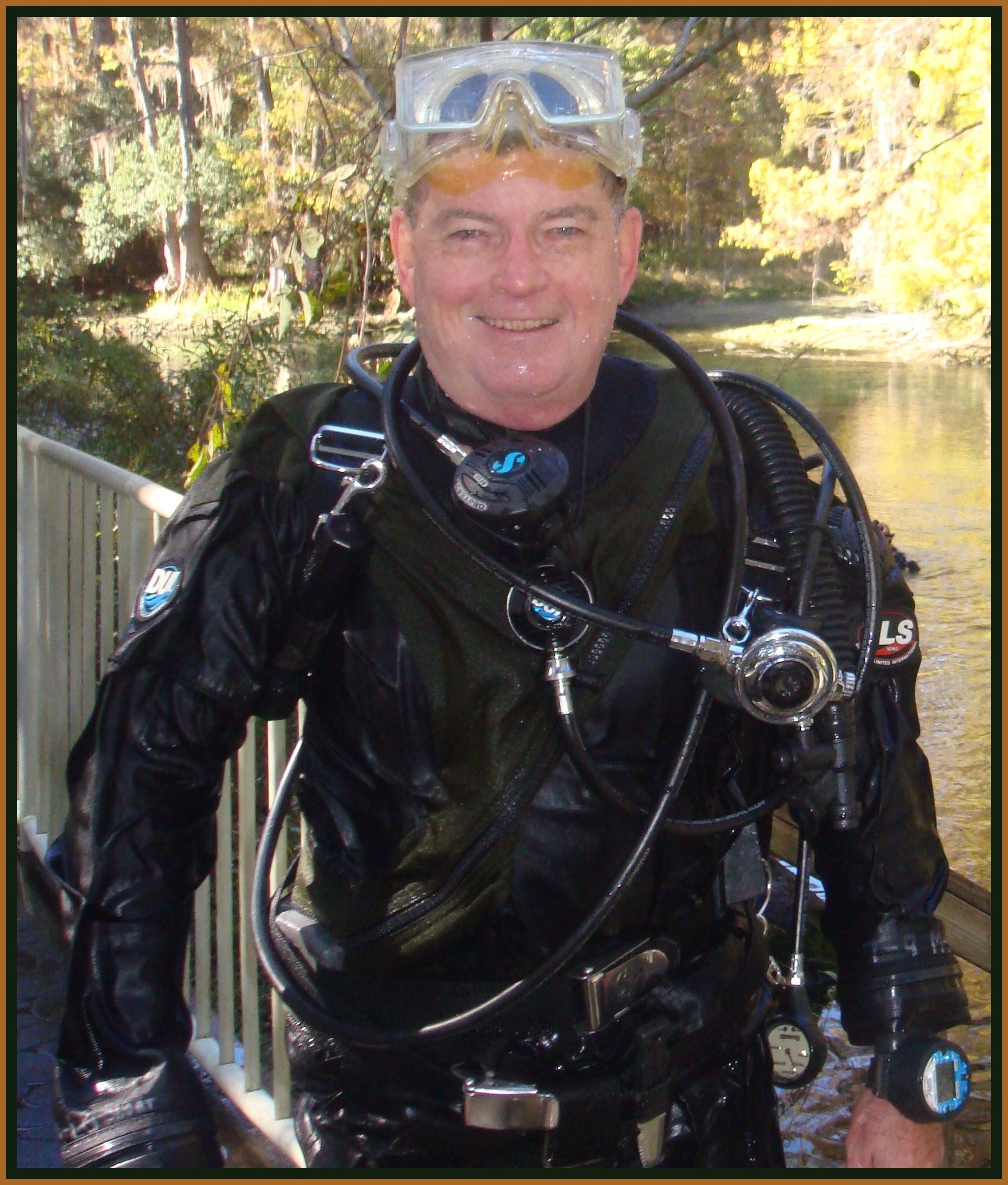 Drysuit diving in Florida spring
